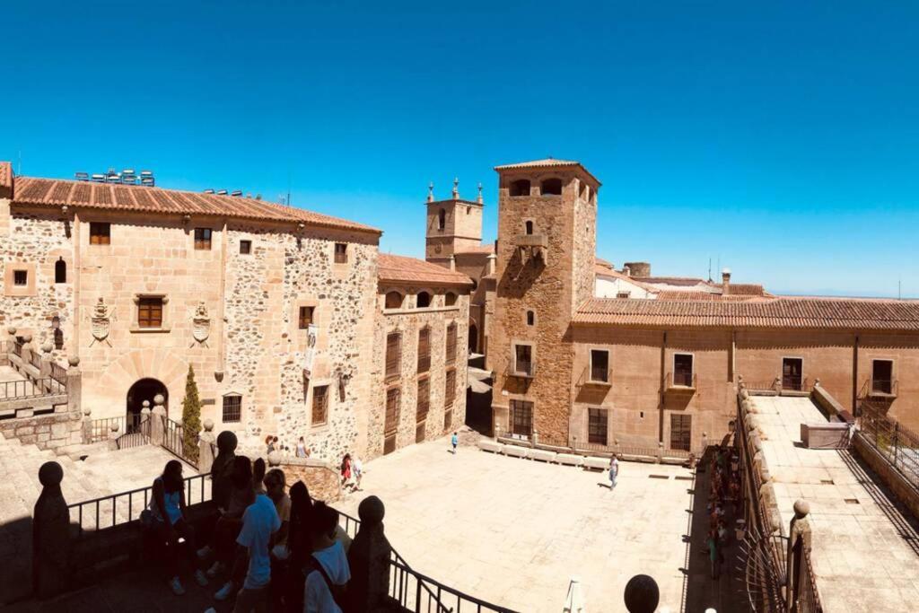 El Escondite De La Muralla Caces Eksteriør bilde