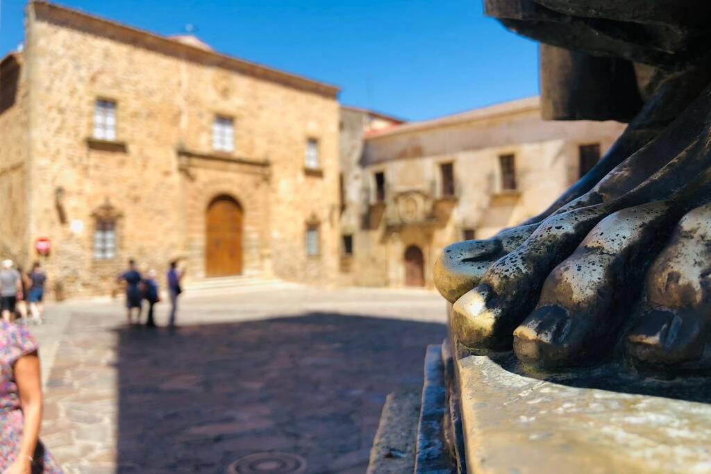 El Escondite De La Muralla Caces Eksteriør bilde