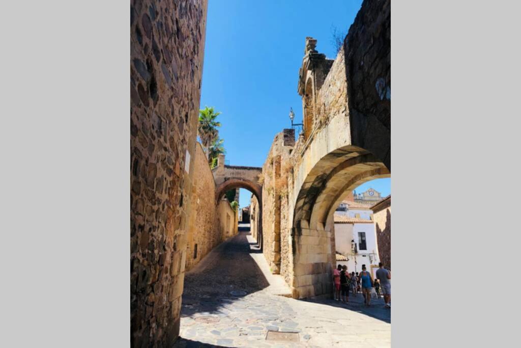 El Escondite De La Muralla Caces Eksteriør bilde